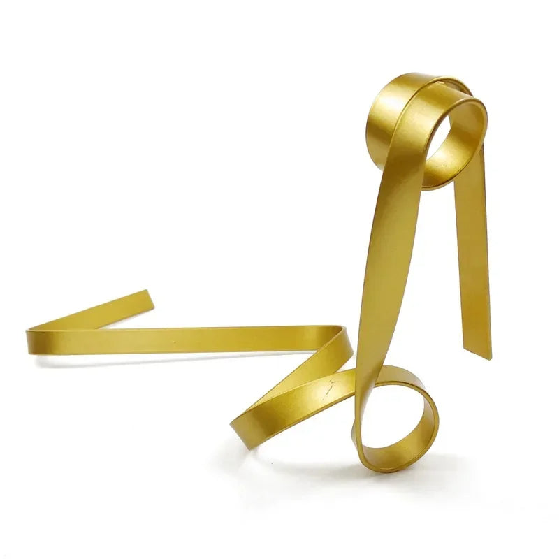 Schwebender-Eisen-Weinhalter "Bändchen"